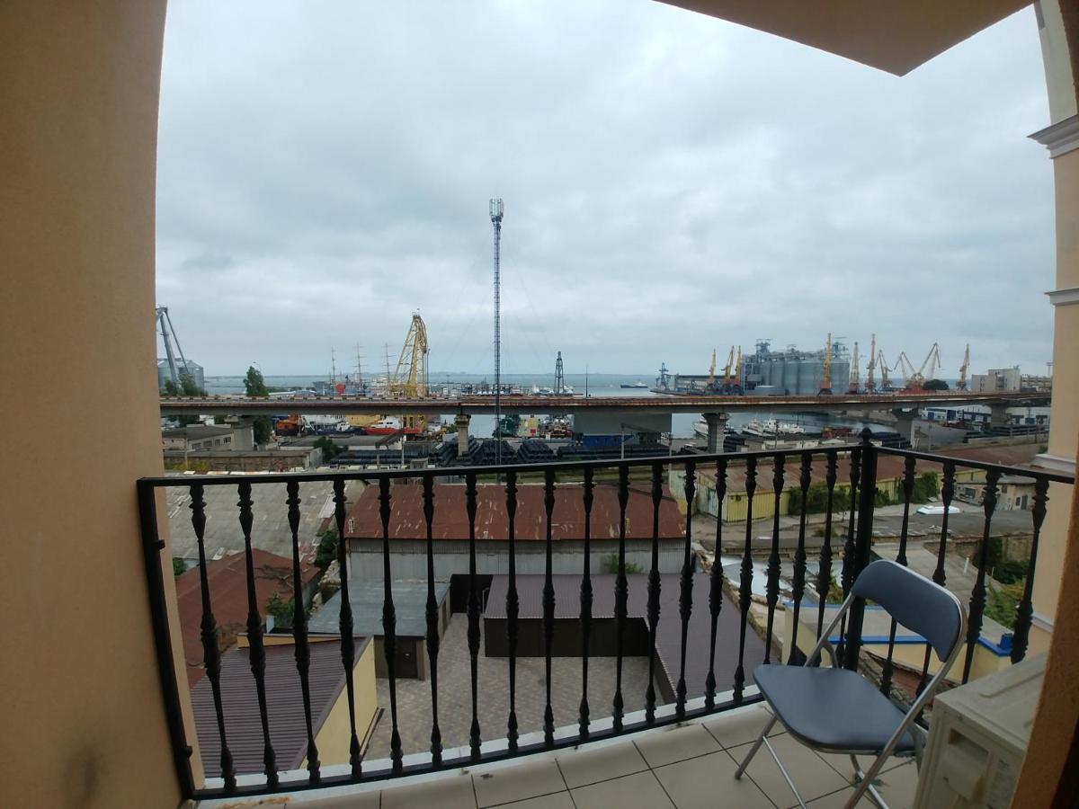 أوديسا Calm Harbour Sea View Apartment المظهر الخارجي الصورة